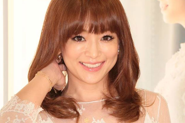 浜崎あゆみ 意識不明でも年末ライブは開催 中止しない 切実な理由 21年11月14日 エキサイトニュース