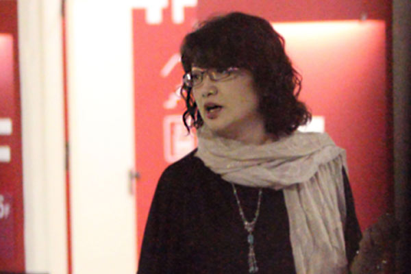 百恵さん 夫 友和とは今も腕組み 恩人マネージャー明かす 17年11月30日 エキサイトニュース