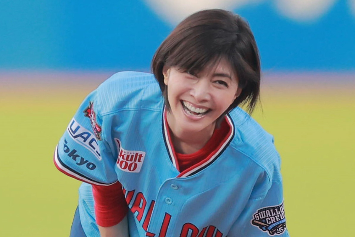 内田有紀 48歳美貌に注目の裏で公私支える「イケメン俳優の恋人」撮影 