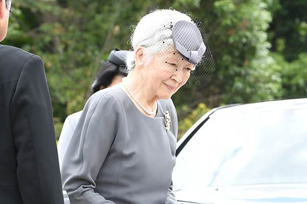 美智子さま 未完成の新居にお引越し 背景に上皇陛下の母 香淳皇后の 認知症 22年5月2日 エキサイトニュース 2 2