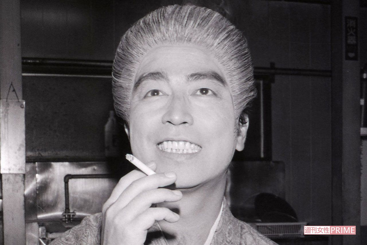 久美子 者 岡江 喫煙