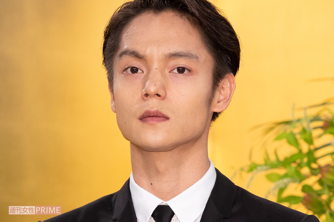 窪田正孝 コロナ打撃の飲食店に水川あさみと来店 みんなに振る舞った日本酒 21年6月19日 エキサイトニュース