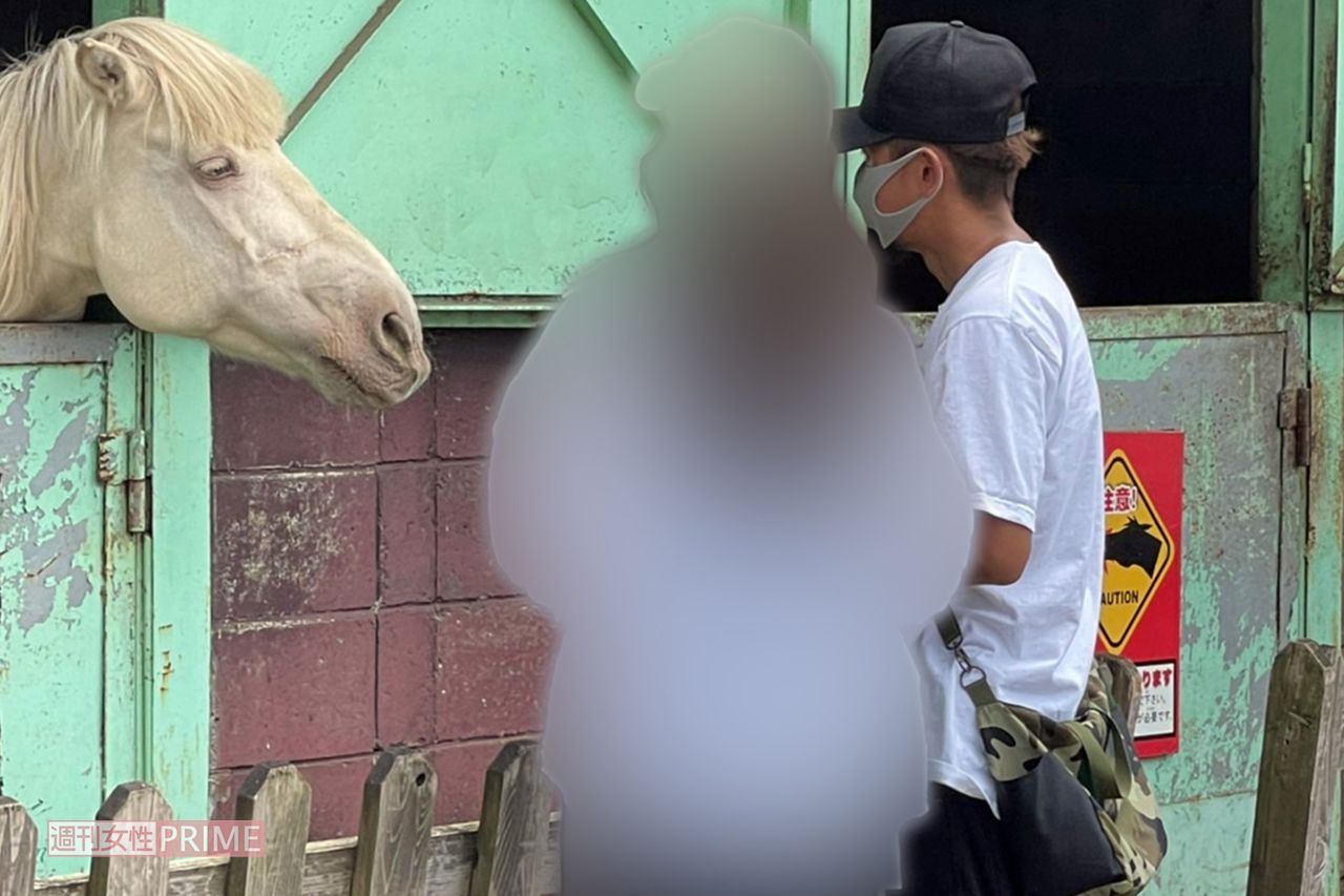 独占 嵐 大野智 芸能活動休止中に 清楚系恋人 と マザー牧場 デート 21年8月30日 エキサイトニュース