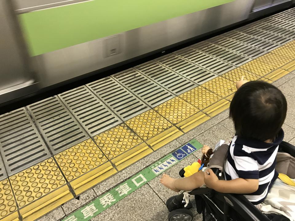 満員電車のベビーカーは 怖すぎる もし赤ちゃんに何かあったら 乗客たちの本音 年7月15日 エキサイトニュース