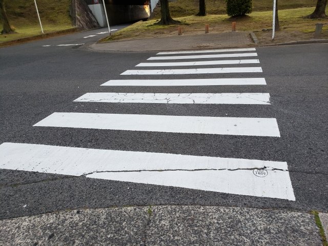 横断歩道のデザイン 時代によって違うって知ってた 年6月25日 エキサイトニュース