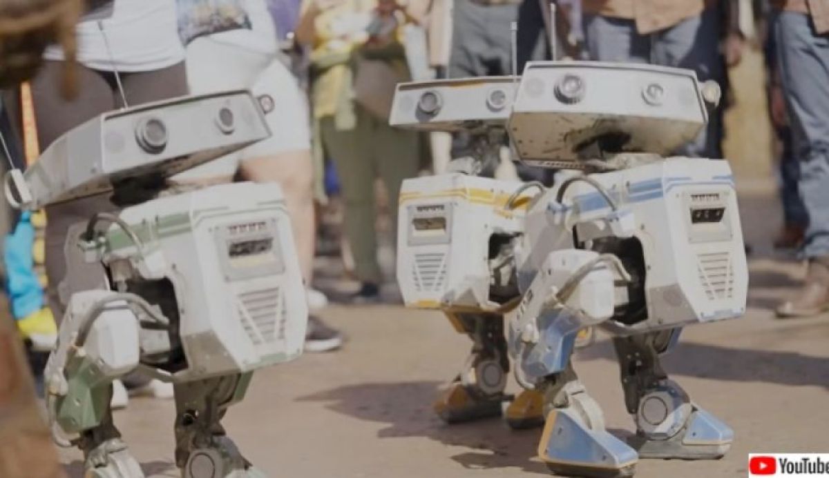 フロリダのディズニーワールドにスター・ウォーズのロボット「BDX
