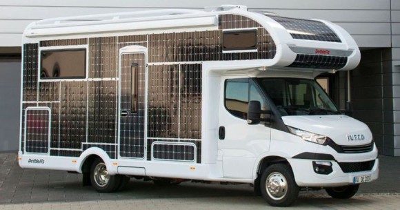 燃料や充電も不要 ソーラーパネルじゃけぇ 無敵の太陽光発電キャンピングカーが開発される ドイツ 18年4月5日 エキサイトニュース