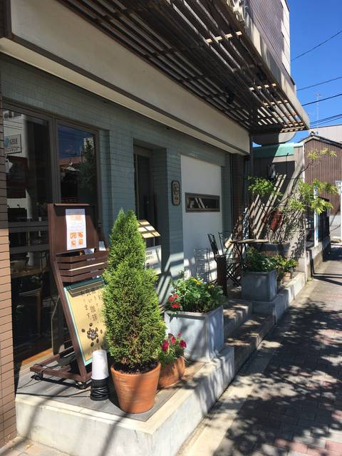 香り高いコーヒーと芸術的トーストモーニング カフェ ヴェルディ 下鴨カフェ 19年4月22日 エキサイトニュース