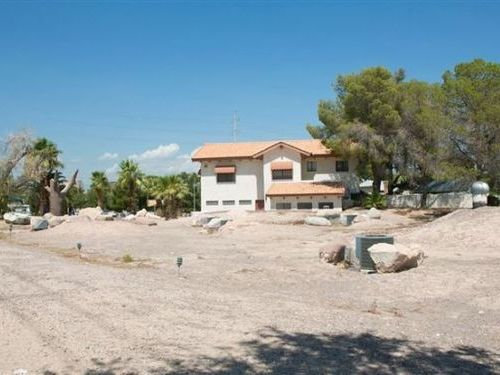 ごく普通の家に見えるけど 地下に別世界のような秘密が隠されていた 15年5月14日 エキサイトニュース