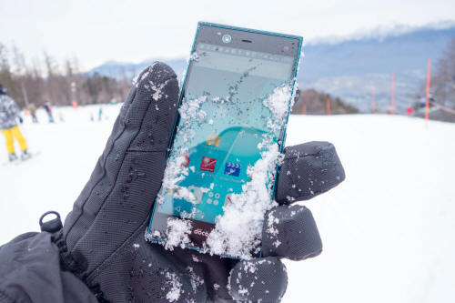 こんなにスタイリッシュなのに超タフネス 軍用規格をクリアした最新arrowsを 雪山で酷使してみた 15年12月18日 エキサイトニュース