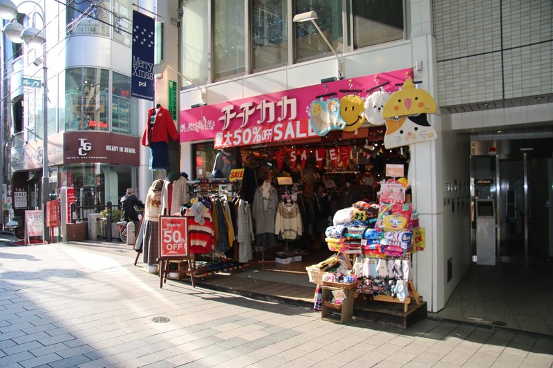 雑貨ハンター プチプラで楽しく飾りたい チチカカ この冬の売れ線って ローリエプレス