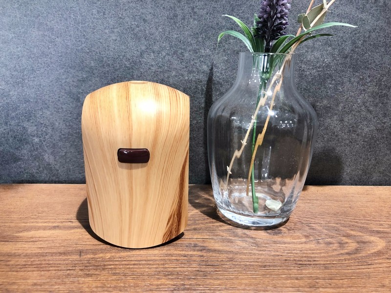 虫ケアもおしゃれに アースノーマット がインテリアになじむボタニカルデザインで登場 ローリエプレス