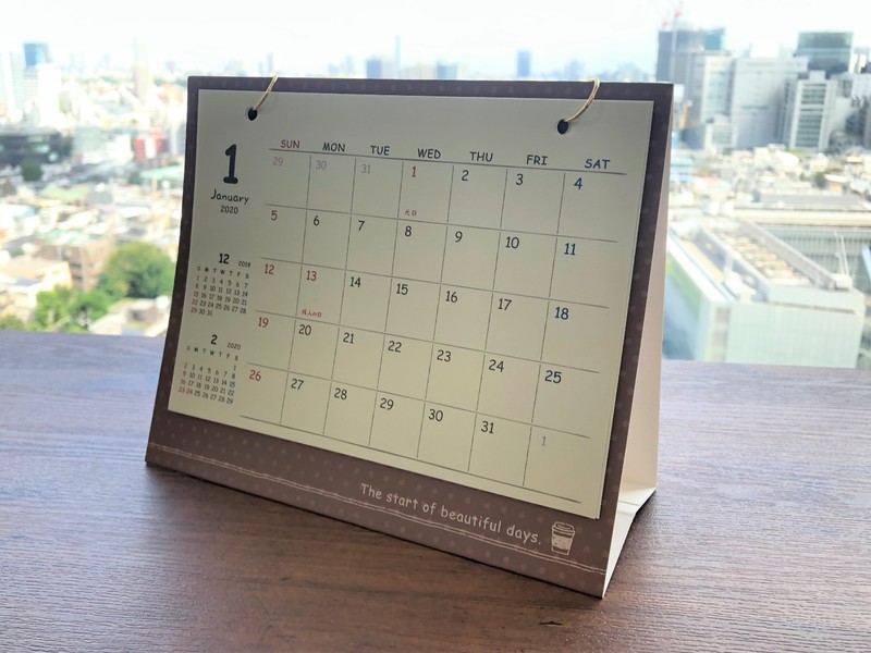 セリア 家族の予定が一目でパッとわかる ファミリーカレンダーが便利でおしゃれ ローリエプレス