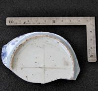 ＜アイヌ＞印付き皿の破片、本州初出土　居住の可能性高まる