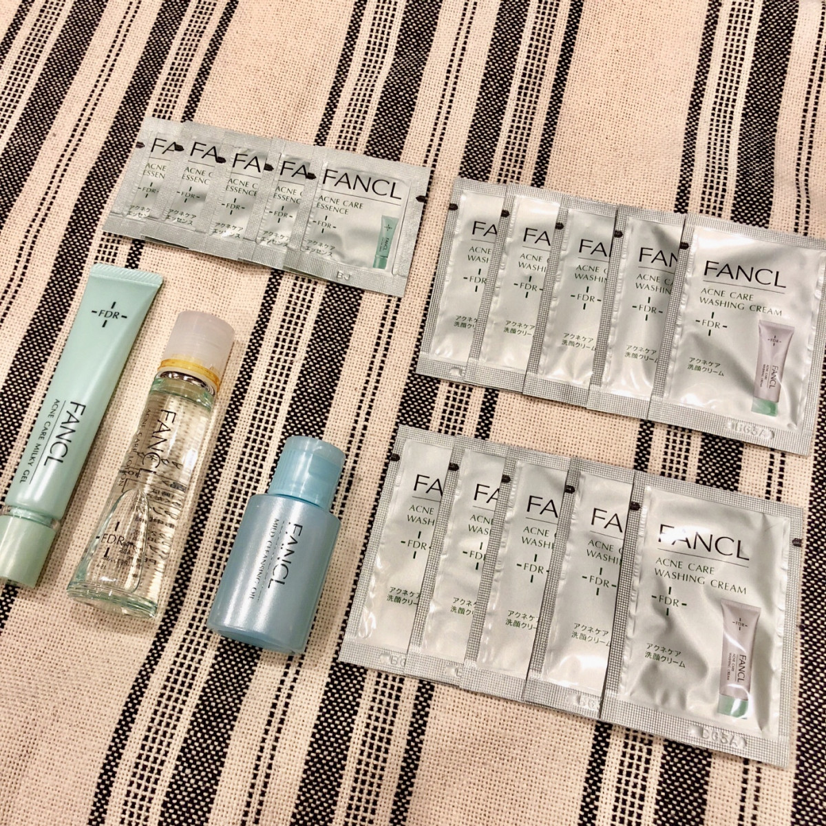 なんと1000円のお試しセット アラサーayakoの治らない大人ニキビの時のスキンケア ローリエプレス