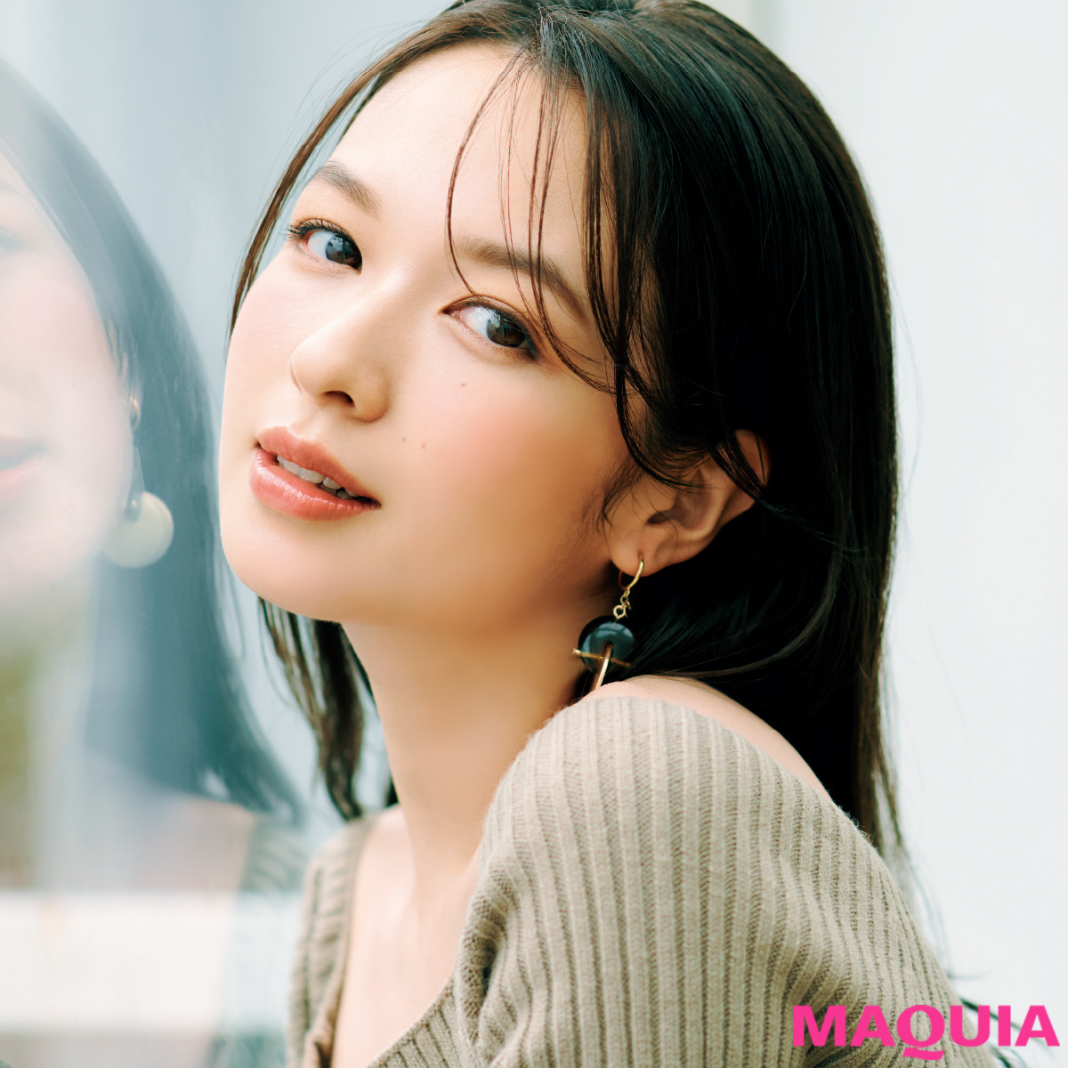 秋は 赤みメイク でグンと魅力upを狙って 好印象に見えるコツも伝授 ローリエプレス