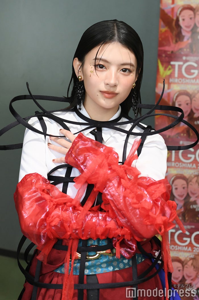 【ヒロ】出口夏希 出口夏希の10問10答】2025年はどんな1年？カメラロールに1番保存された