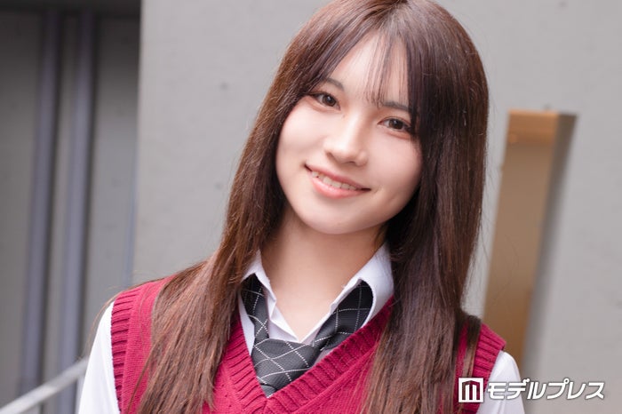 榊原樹里のへそピアス投稿で盛り上がる女子大生たちの友情