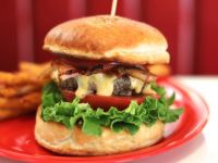 ドライブやツーリングで行きたい！本場アメリカ気分が楽しめるダイナー