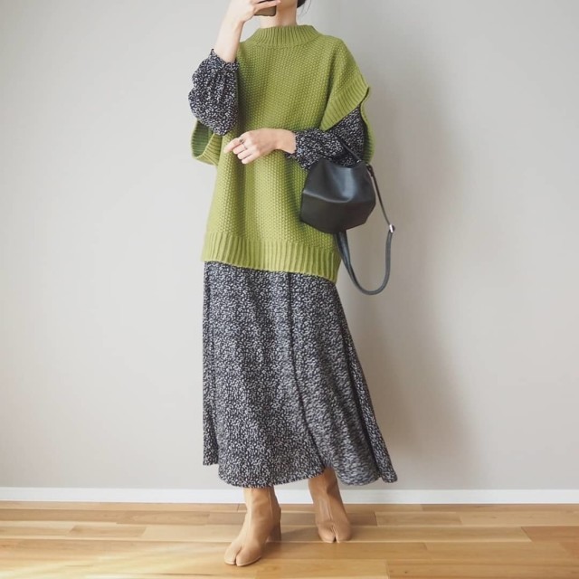 冬だって 花柄 黒ワンピ がめちゃ使える オトナ可愛い 最旬コーデ5style ローリエプレス