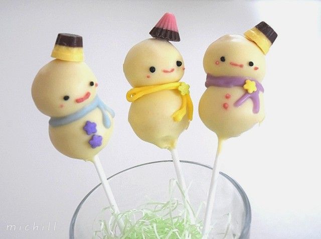レンジで2分 見た目もかわいいい Hmでつくる雪だるまのケーキポップ ローリエプレス