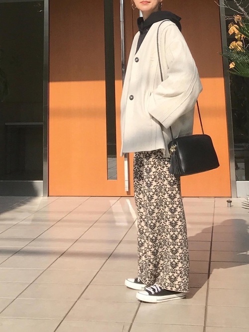 コーデに悩まずおしゃれに見える Gu 黒パーカー で着回し6days ローリエプレス