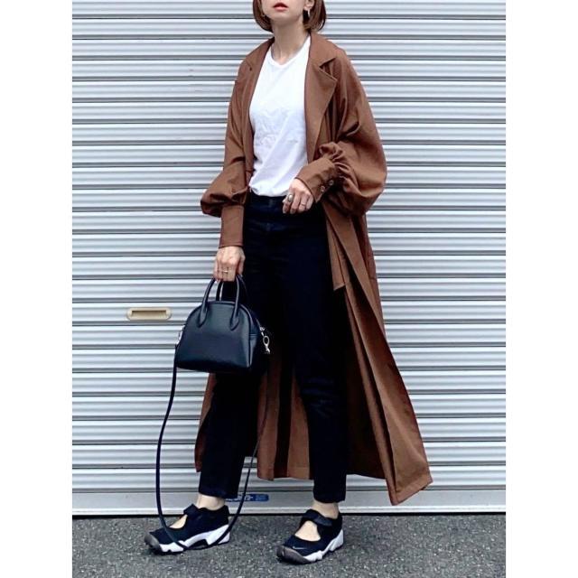 21秋の 黒スキニー はこれが正解 マネするだけで垢抜ける おしゃれさんのコーデ術 ローリエプレス