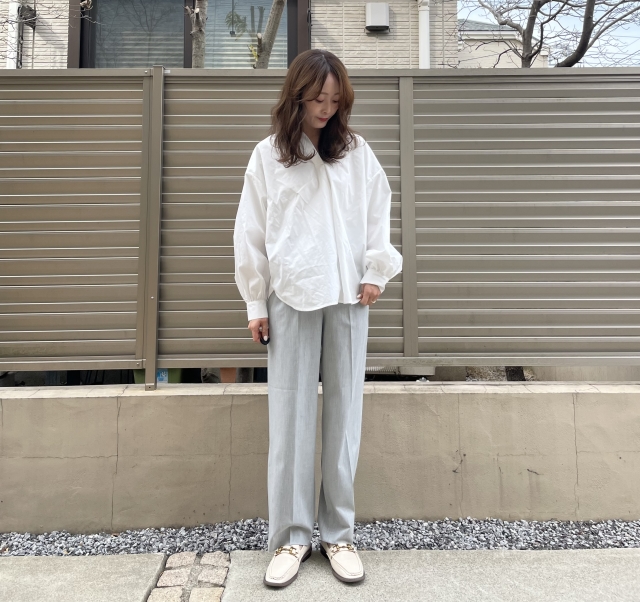 着回し力抜群 ユニクロのきれいめパンツで やりがちng おしゃ見えokコーデを徹底比較 ローリエプレス