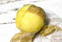 じゃがいもの皮をカンタンに剥く方法