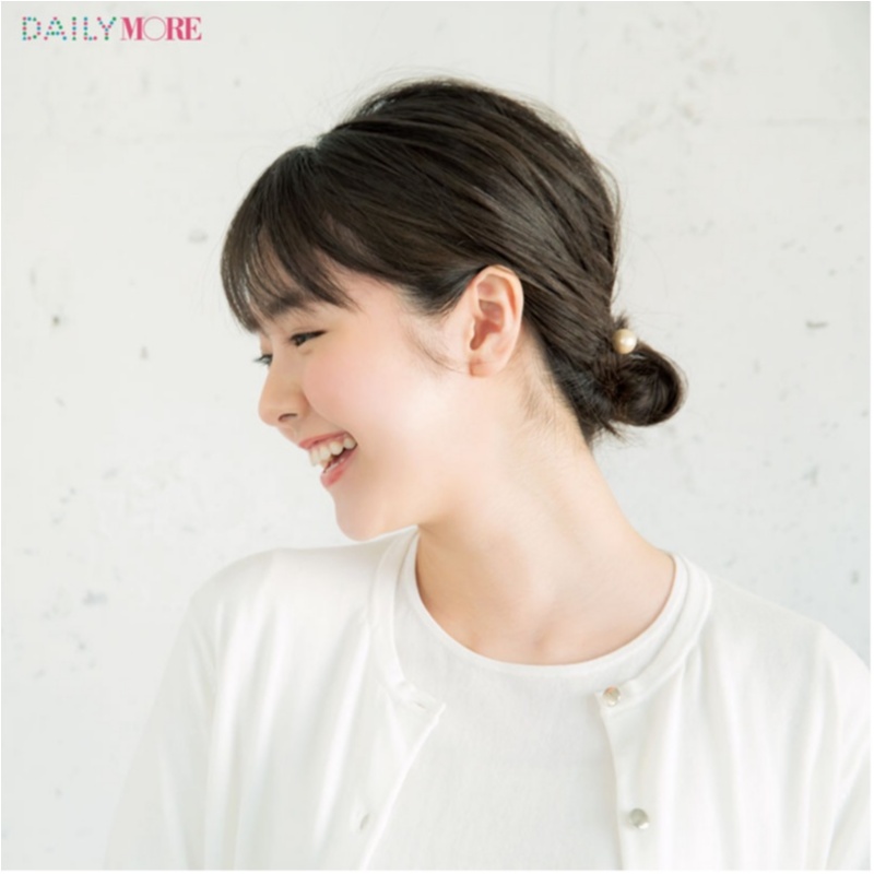 簡単でかわいい セミロングのヘアアレンジまとめ 18年春 新社会人オフィス向け編 ローリエプレス