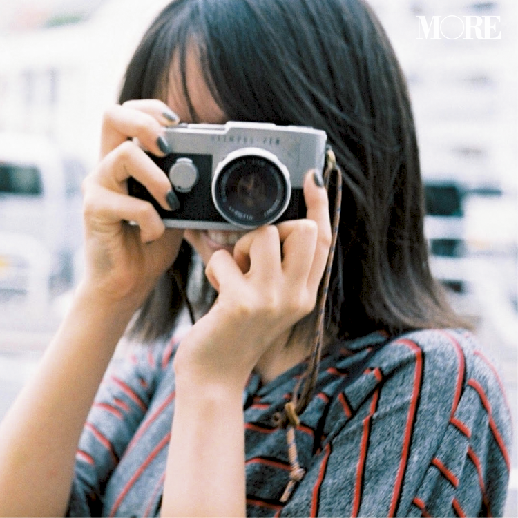 カメラ女子の唐田えりかは フィルムカメラが楽しくて モデルのオフショット 最近のマイブーム編 ローリエプレス