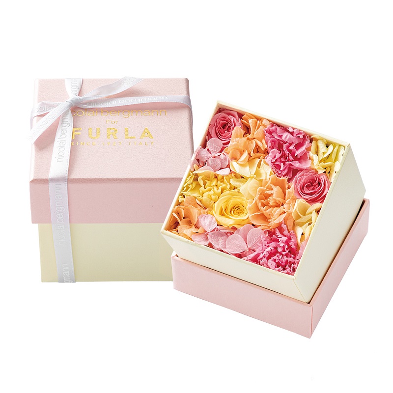 フルラ ニコライ バーグマン のスペシャルフラワーボックスを手に入れて ローリエプレス