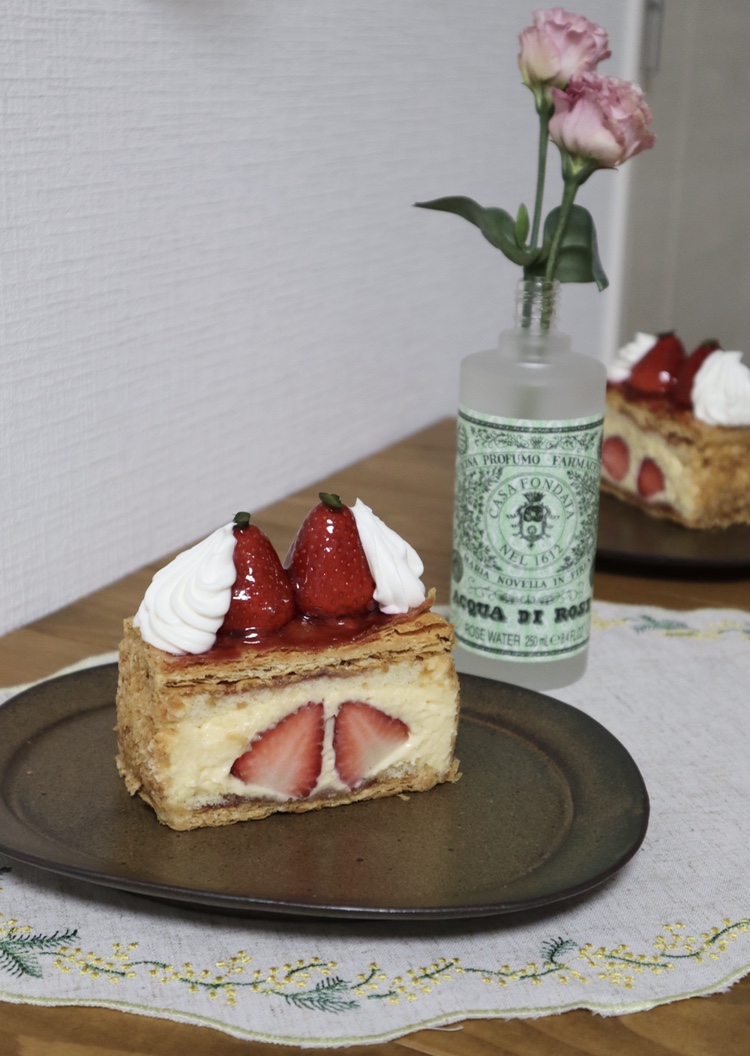 ホテルニューオータニ 芸能人も通う 話題の メロンショートケーキ が美味しすぎました ローリエプレス