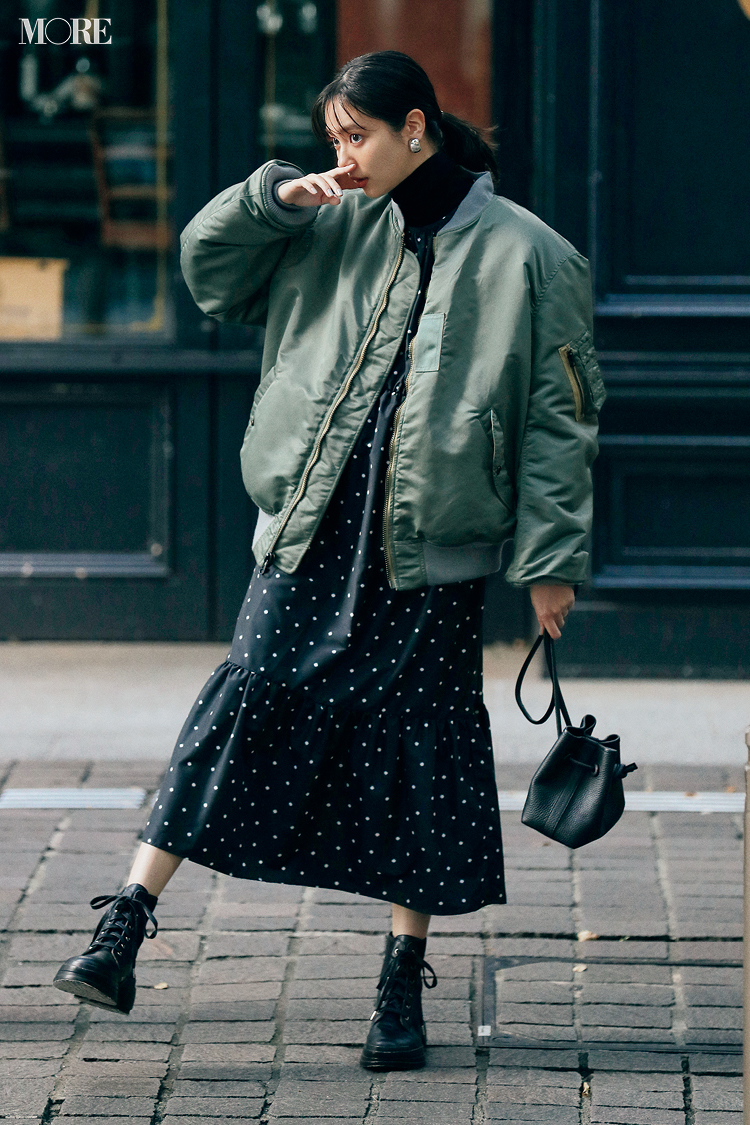 今日のコーデ 新川優愛 寒い日も可愛くいたいから ドット柄ワンピースはma 1で甘辛mix ローリエプレス