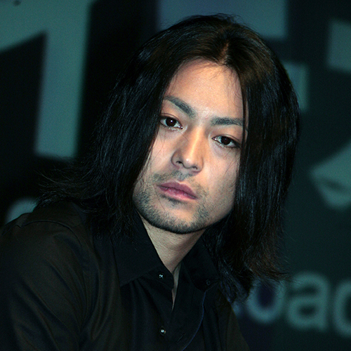 アイドルオタクで奇行も多い山田孝之の人物像 17年9月18日 エキサイトニュース