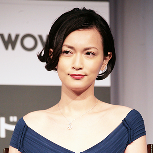 長谷川京子 くるくる前髪 の最新写真に 平子理沙そっくりやん 19年6月13日 エキサイトニュース