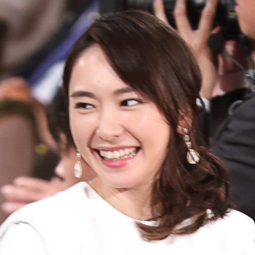 新垣結衣 4年前と現在 比較映像に仰天 カワイくなっててスゲー 年5月29日 エキサイトニュース