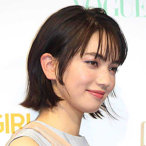 菅田将暉そっくり 小松菜奈のイメチェン姿に憶測 影響された 21年5月25日 エキサイトニュース