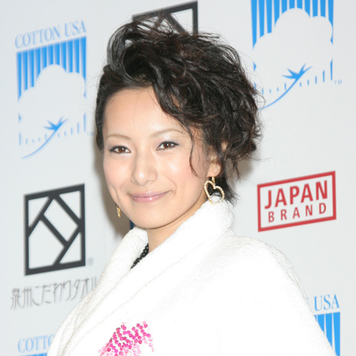 三船美佳の 親子3ショット に賛否 仲睦まじい 複雑な気持ち 21年8月10日 エキサイトニュース