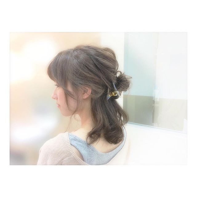 40代女子の忙しい朝でも簡単にできる あか抜けまとめ髪アレンジ方法 ローリエプレス