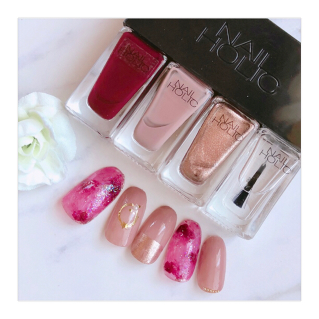 ネイルホリックで簡単セルフネイル ワンカラーも多色使いもかわいすぎ ローリエプレス