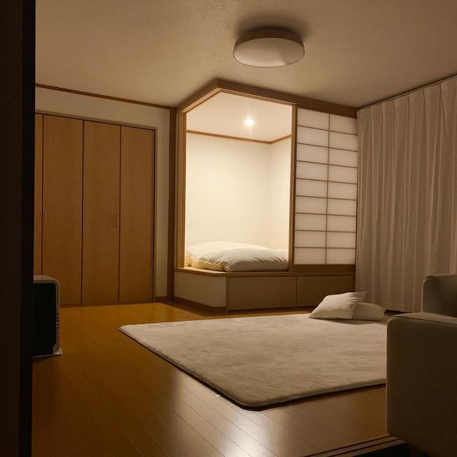 持たない暮らしを始めよう スッキリするミニマリストの暮らし方 ローリエプレス