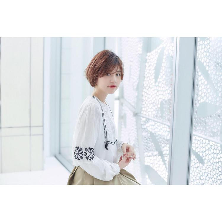 春服に合うフェミニンショートがおすすめ 絶対可愛いふんわりスタイル9選 ローリエプレス