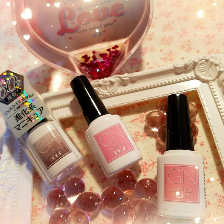 速乾ネイル でイライラとはおさらば セルフ派さんにおすすめのネイルポリッシュ6選 ローリエプレス 速乾ネイル でイライラとはおさらば セルフ派さんにおすすめのネイルポリッシュ6選 ローリエプレス