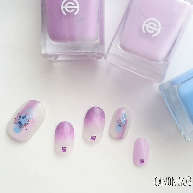 上品な指先を演出 大人女子のためのラベンダーカラーネイル10選 ローリエプレス