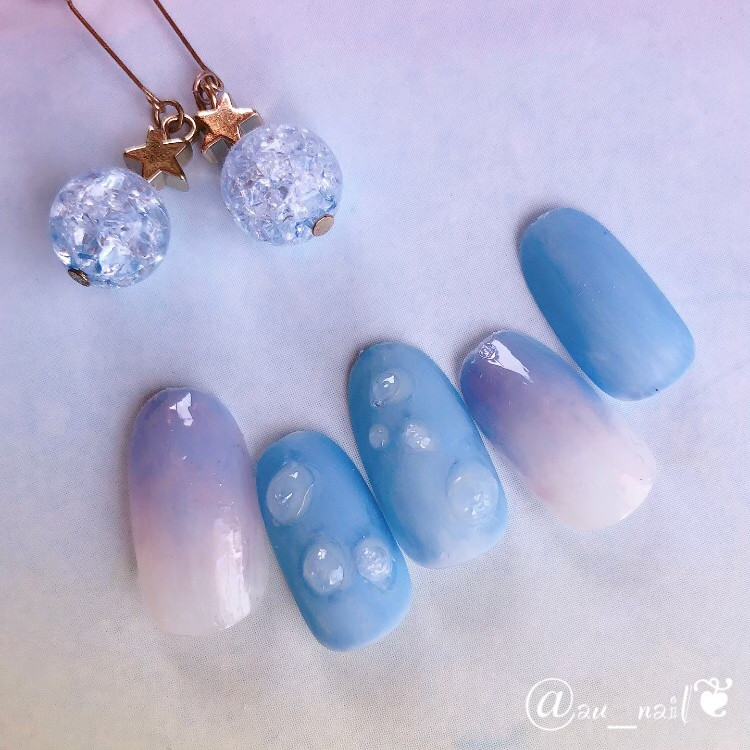 セルフでも簡単 夏に挑戦したい水滴ネイルのやり方 ローリエプレス セルフでも簡単 夏に挑戦したい水滴ネイルのやり方 ローリエプレス