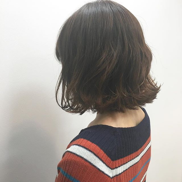 おしゃ見えする おかっぱボブを活かしたヘアアレンジがいまっぽ感増し ローリエプレス