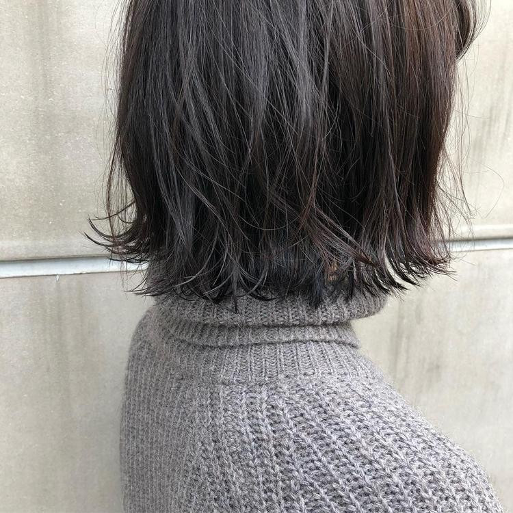 きれいめヘアカラーなら ブルー がポイント オフィスokの暗髪ヘア7選 ローリエプレス