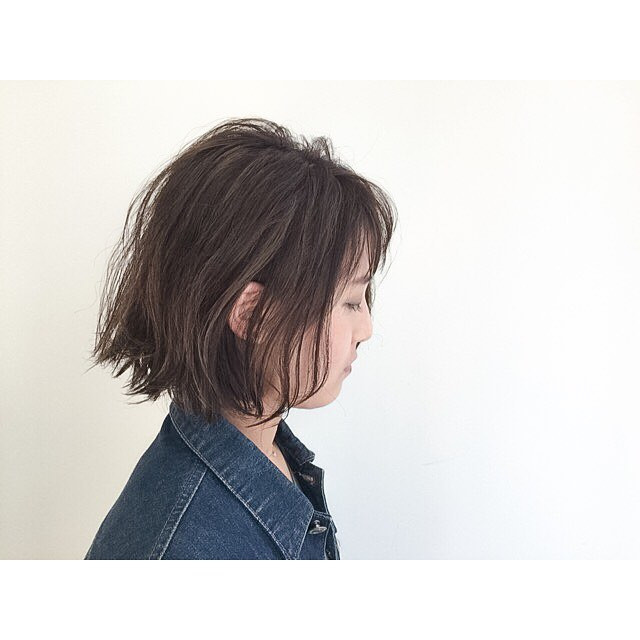 くせっ毛さんこそ短めヘアが可愛い くせ毛を活かしたショート ボブ7選 ローリエプレス