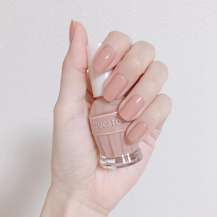 50人アンケート あなたの職場はどこまでok 人気オフィスデザインのネイルマナーを聞いてみた ローリエプレス